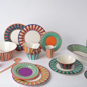 Piatti - Fiorirà un Giardino Pop stripes Servizio 4 P.T. melamina